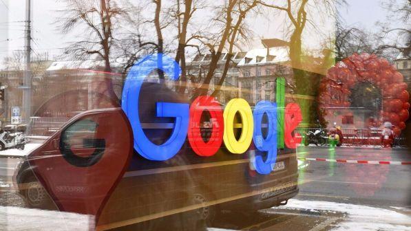 Google dichiara guerra a odio e fake news: vita nuova per l'algoritmo