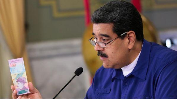 Venezuela, leader del Parlamento: "Pronto ad assumere i poteri" | Governo: "Per lui pronta una cella"