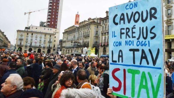 Sì Tav a Torino, Appendino apre al confronto: "Discutiamo"