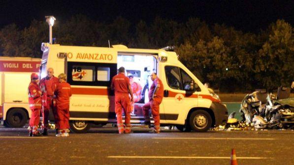 Schianto in A4 alle porte di Milano: coinvolti tre bambini