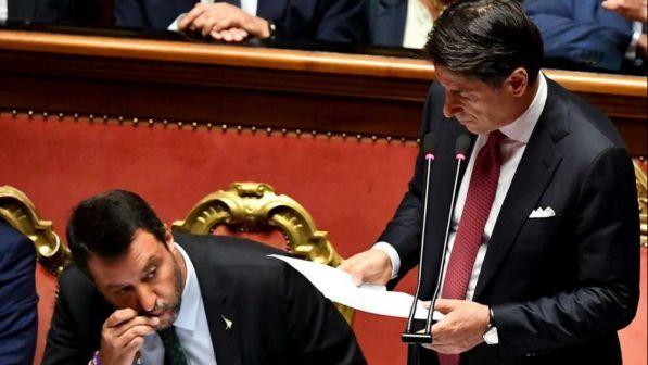 Crisi, Conte si è dimesso | "Salvini privilegia interessi personali e di partito"