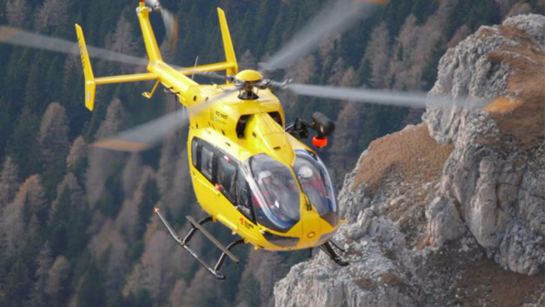 Turista tedesco muore sulle Dolomiti precipitando in mountain bike