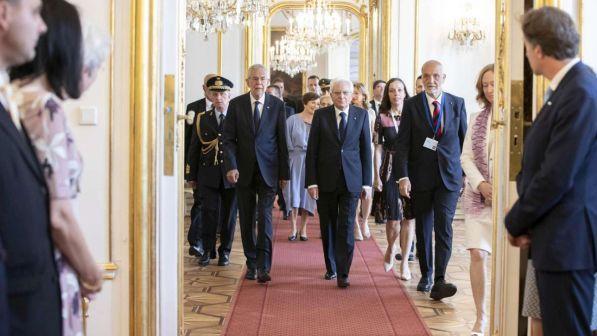 Ue, Mattarella: non c'è motivo di aprire una procedura infrazione contro l'Italia | "I conti saranno in ordine"