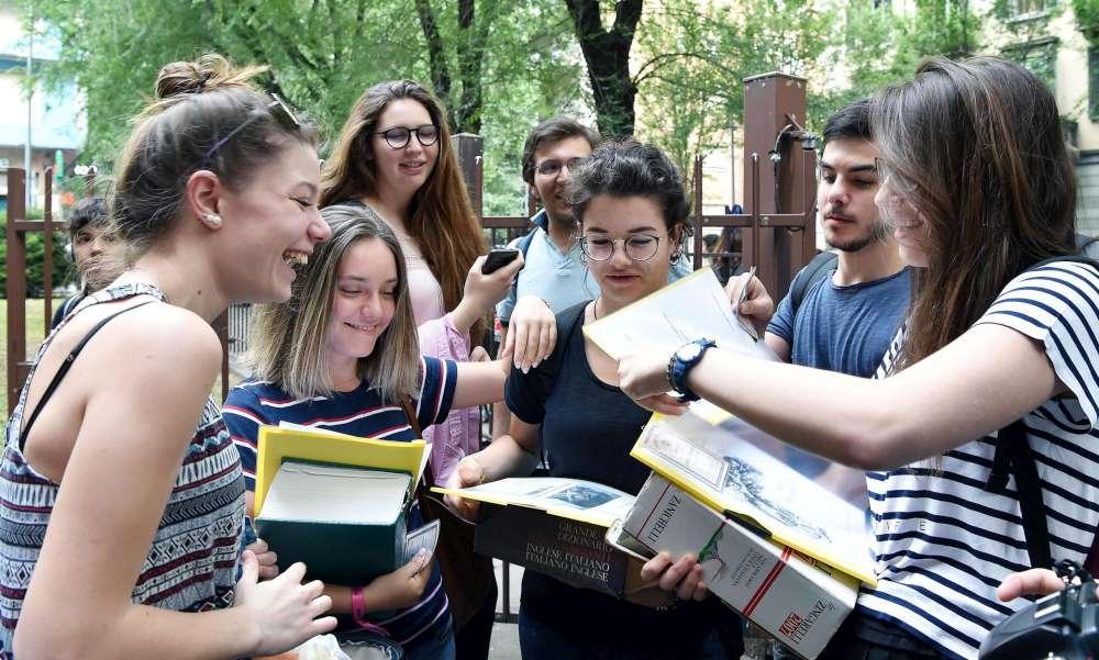 Dieci cose da fare dopo aver preso il diploma