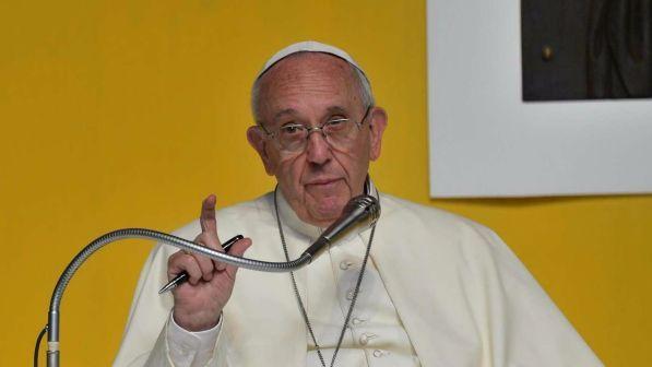Papa: "La corruzione è la peggiore piaga sociale"