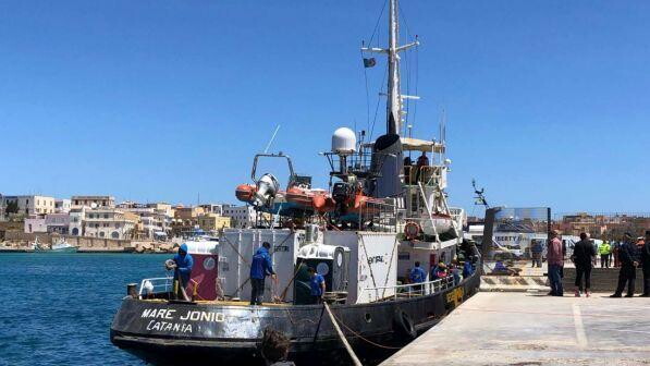 Dl Sicurezza, Mediterranea: "Tentativo per fermare soccorso in mare"