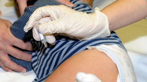 Allarme Oms: nel mondo 500mila casi di infezioni resistenti agli antibiotici