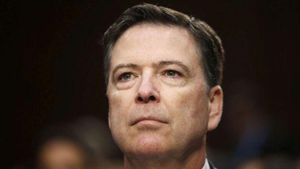 Usa, Comey contro Trump: "Pericoloso e bugiardo seriale, ricattabile dalla Russia"