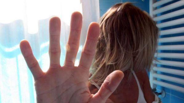 Chieti, ragazzina stuprata e ricattata: in schiavitù per due anni