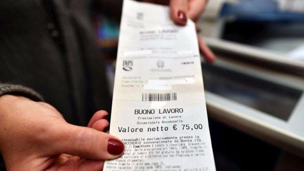 Dl dignità, i sindacati contro i voucher: "Pronti a un referendum"