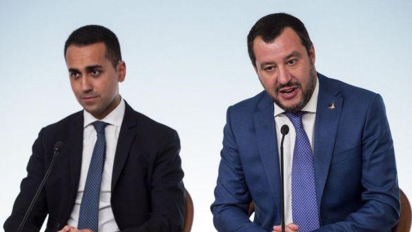 Di Maio e Salvini contro Banca d'Italia e Consob: "Azzerare i vertici" | Il ministro del Lavoro: "Serve discontinuità"