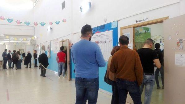 Comunali, in Sicilia alle 12 ha votato il 15,06% degli elettori