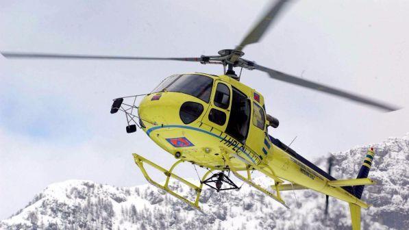 Escursionista scivola e muore dopo volo 200 metri nel Bellunese