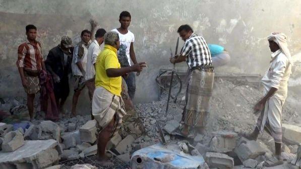 Yemen: 14 civili morti in raid coalizione saudita, anche bambini