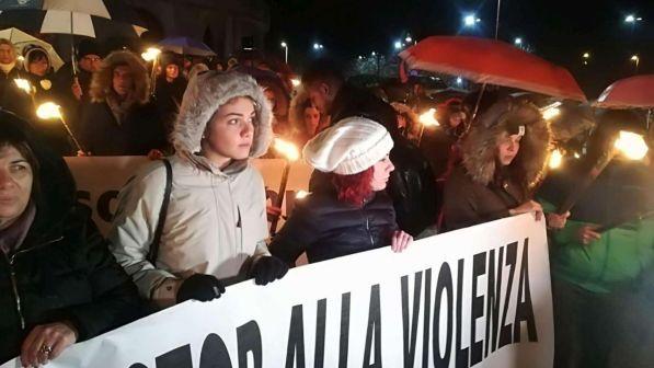 A Macerata fiaccolata per Pamela, mamma: morte poteva essere evitata