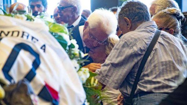 Crollo ponte, Mattarella: dopo la tragedia Genova attende scelte concrete