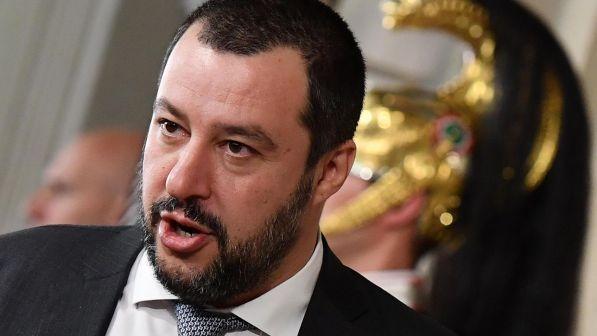 Salvini: "Come extrema ratio andremo al governo da soli"