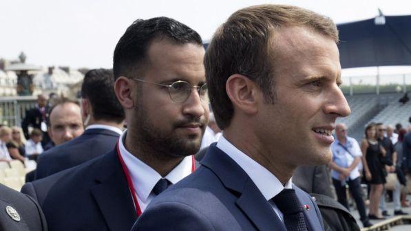 Caso Benalla, Macron: "Lui non è il mio amante" | Il bodyguard fa <i>mea culpa</i>:<br>"Ho commesso una sciocchezza"