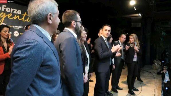 Migranti, Di Maio: "Macron ci fa la morale e poi sfrutta l'Africa"