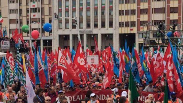 Decretone, Cgil-Cisl-Uil: "Il M5s attacca la libertà sindacale"