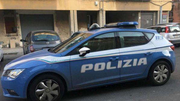 Pisa, facevano prostituire la figlia di 13 anni: a processo genitori e due uomini