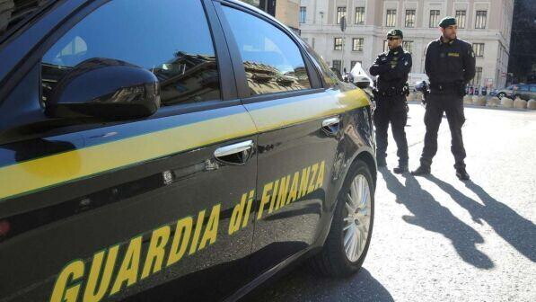 Caserta, prof universitari con doppio lavoro segnalati dalla Gdf