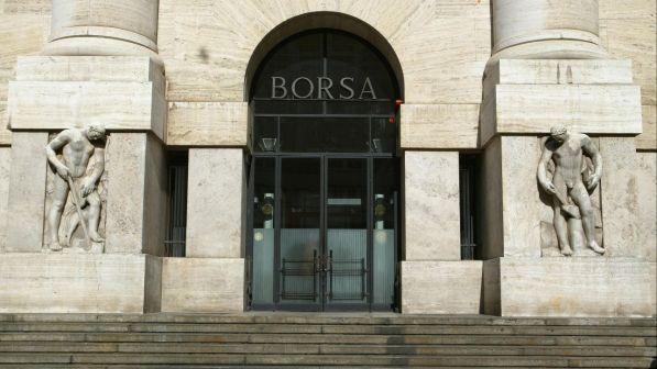 Piazza Affari chiude negativa: Ftse Mib -0,61%