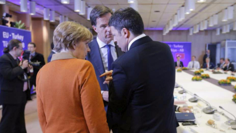 Ue,Renzi a Turchia: libertà stampa