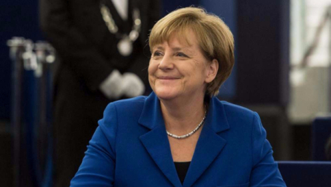 Profughi, Merkel striglia Vienna