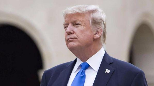 Trump contro rimozione statue sudiste: "Fatta a pezzi la storia"