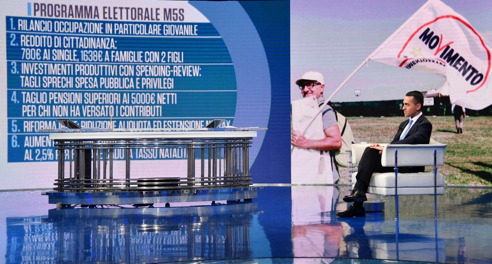 M5s, Di Maio: "Non credo sia più il momento di uscire dall'euro"