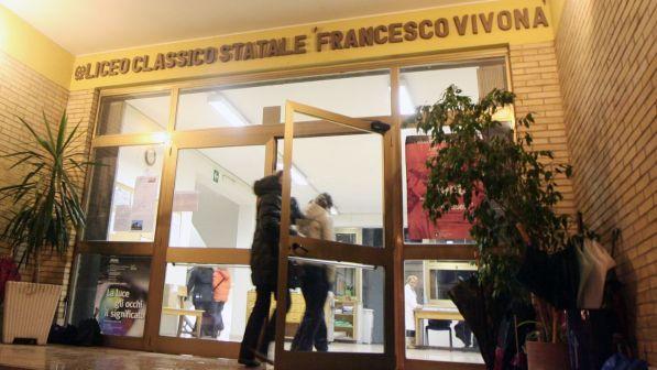 Roma, professore grave dopo una caduta dalla finestra di un liceo