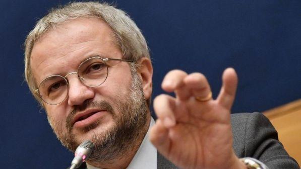 La Lega al M5s: "Riforme con Pd? Tradimento per salvare poltrone"