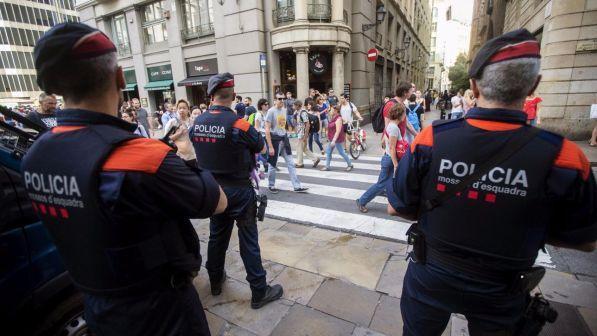 Catalogna: capo Mossos non partecipa a riunione di coordinamento