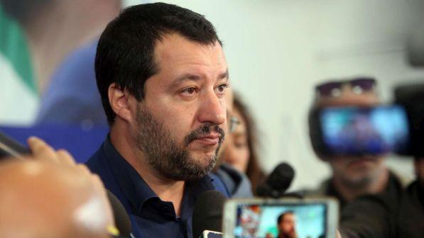 Salvini: "Senza maggioranza si va al voto, no alla fiducia a Gentiloni"
