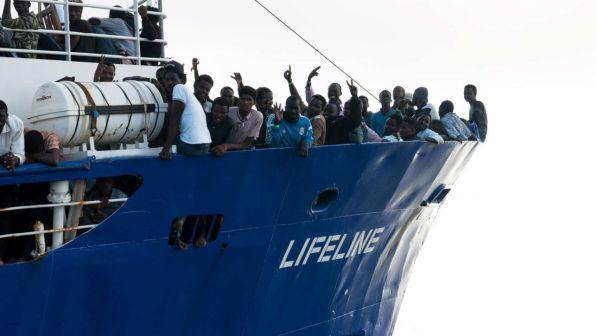 Migranti, ministro Malta: "Da Italia vera disumanità"