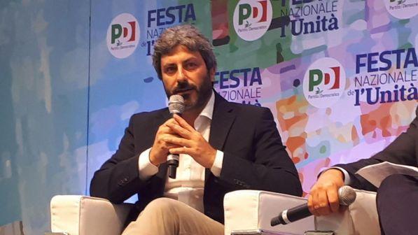 Migranti, Fico: "Dalla Diciotti dovevano scendere il primo giorno"