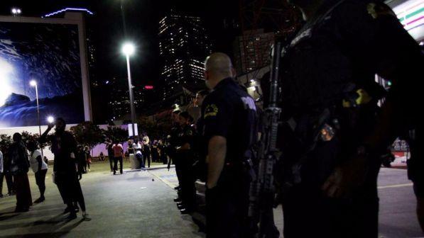 Tennessee, sparatoria durante festa in armeria: dieci persone ferite