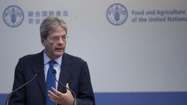 Hotspot Francia in Libia, Gentiloni: "Abbiamo la nostra agenda"