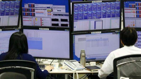 Borsa, Tokyo apre in rialzo: indice Nikkei avana dell'1,83%