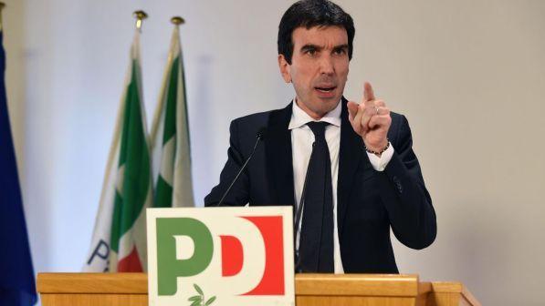 Governo, Martina frena il M5s: "Impossibile un confronto con loro"