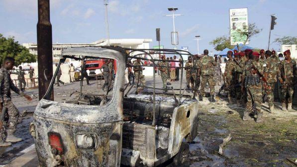 Somalia, colpi di mortaio contro base Onu a Mogadiscio: tre feriti