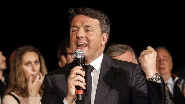 Migranti, Renzi: "I commissari Ue facciano rispettare gli impegni"
