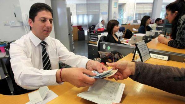 Banche, la First Cisl denuncia: "383 Comuni senza sportelli"