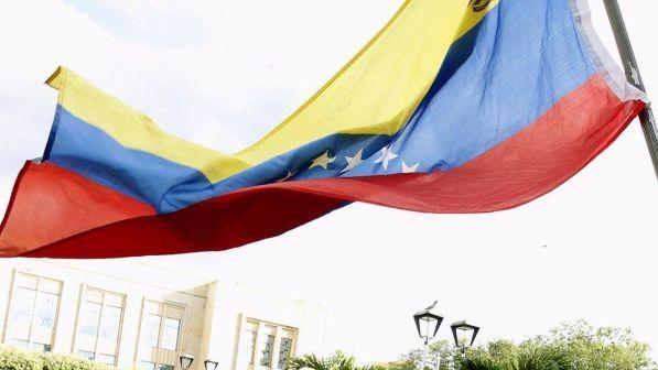 Venezuela, Argentina: voto illegale, non riconosceremo risultato