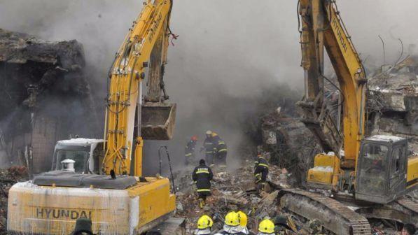 Cina, esplosione in un sito industriale: 19 morti