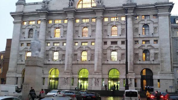 Borsa, Milano chiude in moderato rialzo: Ftse Mib +0,53%