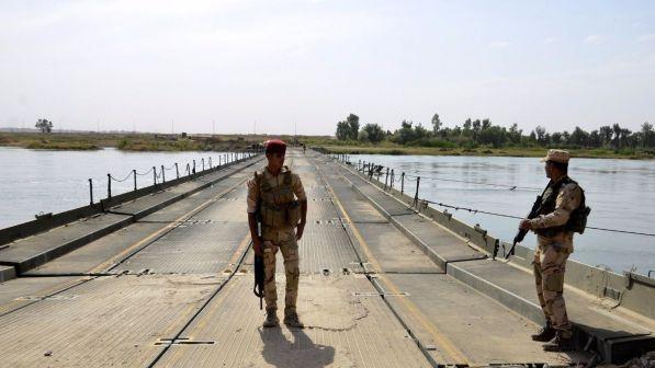 Iraq, forze lealiste avanzano nella Città vecchia di Mosul