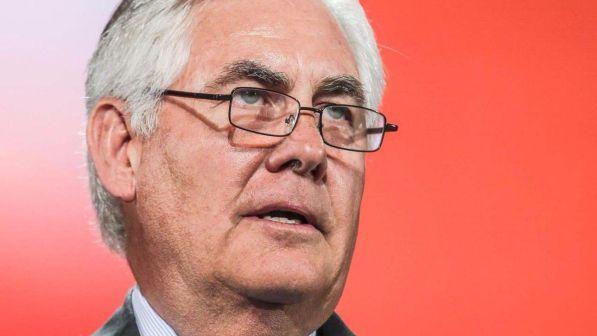Tillerson: Usa potrebbero restare in accordo Parigi