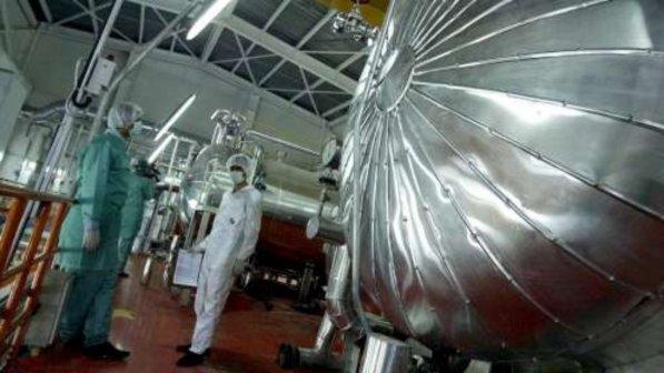 Iran, media: "Presto annuncio su ripresa parziale del nucleare"
